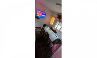 Casa  en Venta El Palomar / Moron (B110 755)