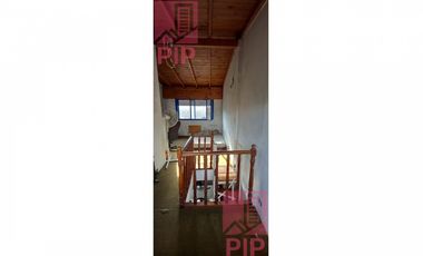 Casa  en Venta El Palomar / Moron (B110 755)