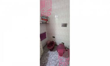 Casa  en Venta El Palomar / Moron (B110 755)