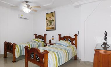 casa en arriendo en manga. Cod A87587