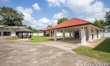 4 Bedroom House for sale in Nam Phrae, Chiang Mai