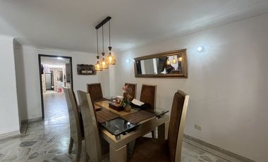 casa en arriendo en urbanización la flora. Cod A3479