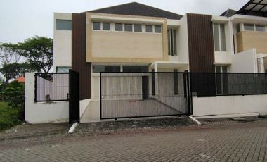 Rumah Bukit Golf Citraland Surabaya Barat