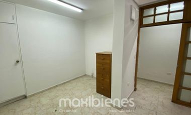comercial (casa para comercio) en arriendo en estadio. Cod A64244