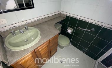 comercial (casa para comercio) en arriendo en estadio. Cod A64244
