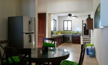 ESTUPENDA CASA GONZALEZ A LA ORILLA DEL MAR EN CHICXULUB PUERTO