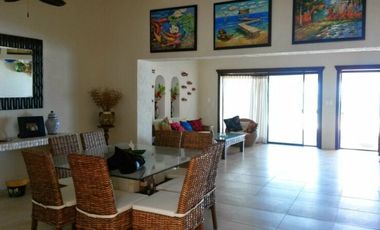 ESTUPENDA CASA GONZALEZ A LA ORILLA DEL MAR EN CHICXULUB PUERTO