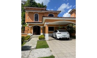 CASA CLAYTON  VILLAGE