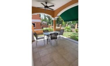 CASA CLAYTON  VILLAGE
