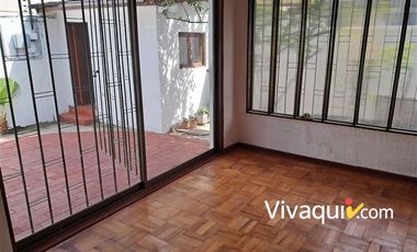 Casa en arriendo de 5 dorm. en La Reina