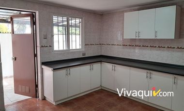 Casa en arriendo de 5 dorm. en La Reina