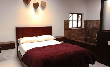 Venta de Cabañas con piscinas en Otavalo, 26.000 m2