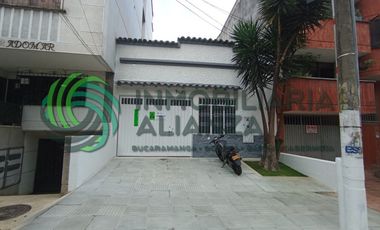 casa en arriendo en el prado. Cod A1302