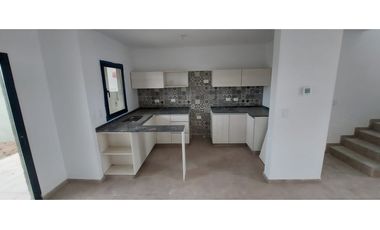VENDEMOS DUPLEX A ESTRENAR EN COLINAS DE MANANTIALES