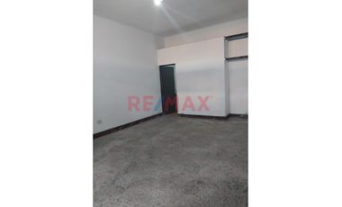 Alquiler De Local Comercial – Excelente Ubicación