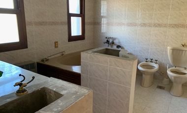 Casa en venta en Quilmes Oeste Centro
