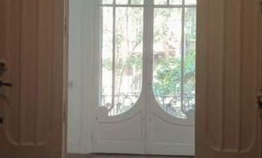 Venta 3 Ambientes emblemático Palacio Vera (Plaza de Mayo)