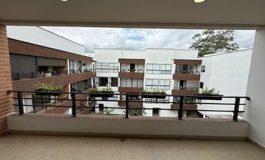 apartamento en arriendo en retiro. Cod A214459