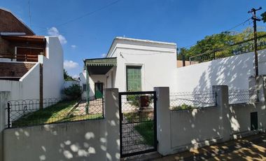 Casa en venta en Remedios de Escalada Oeste