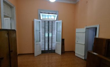 Casa en venta en Remedios de Escalada Oeste