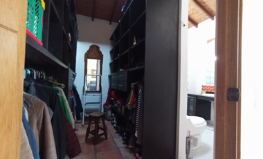 casa en arriendo/venta en lagos del retiro. Cod A400495