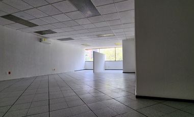 SE RENTAN OFICINAS EN LA JUAREZ