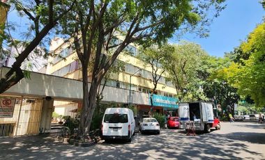 SE RENTAN OFICINAS EN LA JUAREZ