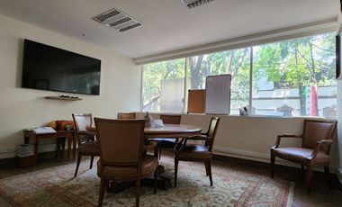 SE RENTAN OFICINAS EN LA JUAREZ