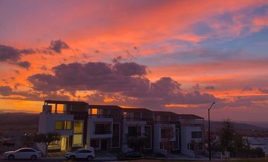 PRECIOSA RESIDENCIA PREMIUM FRENTE A AREA VERDE- ROOF GARDEN, VISTAS,TIENE TODO!