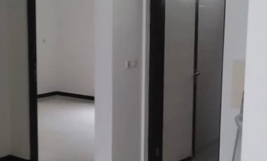 2085. Disewakan Rumah di Sukolilo Manyar Tirtomoyo Surabaya Timur