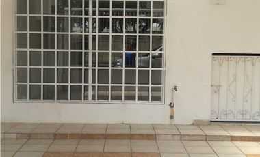 CASA EN CHANIS LA FONTANA TIPO DUPLEX 5REC 3B COMERCIAL /RESIDENCIAL