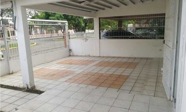 CASA EN CHANIS LA FONTANA TIPO DUPLEX 5REC 3B COMERCIAL /RESIDENCIAL