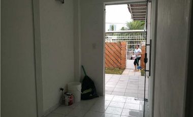 CASA EN CHANIS LA FONTANA TIPO DUPLEX 5REC 3B COMERCIAL /RESIDENCIAL