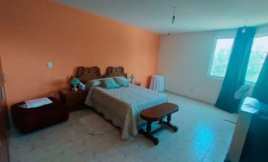CASA EN VENTA EN COL. BUGAMBILIAS, GUANAJUATO