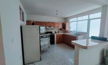 CASA EN VENTA EN COL. BUGAMBILIAS, GUANAJUATO