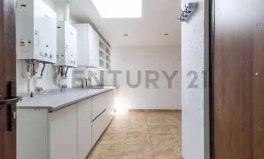 HERMOSA CASA MEDITERRANEA EN VALLE NOGALES