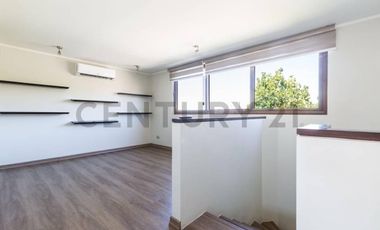 HERMOSA CASA MEDITERRANEA EN VALLE NOGALES