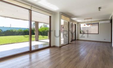 HERMOSA CASA MEDITERRANEA EN VALLE NOGALES