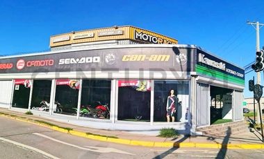 Se arrienda local comercial en Av. El Santo