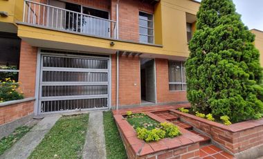 casa en arriendo en suramérica. Cod A512230