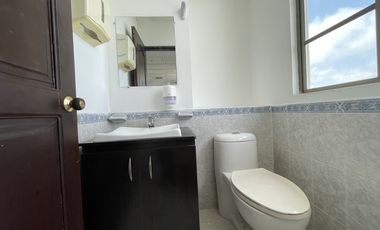 oficina en arriendo en el prado. Cod A28033