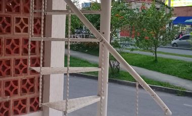 casa en arriendo en poblado campestre. Cod A106421