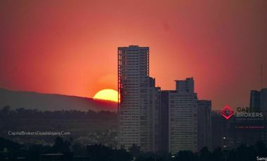 Terreno en Venta uso vertical Zona Jardines Del Bosque La Americana