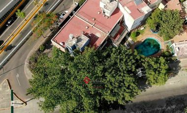 Terreno en Venta uso vertical Zona Jardines Del Bosque La Americana