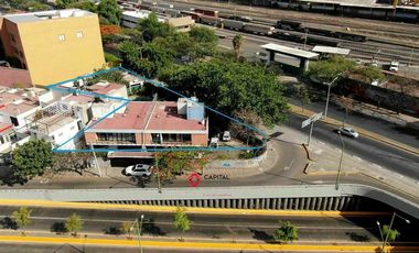 Terreno en Venta uso vertical Zona Jardines Del Bosque La Americana