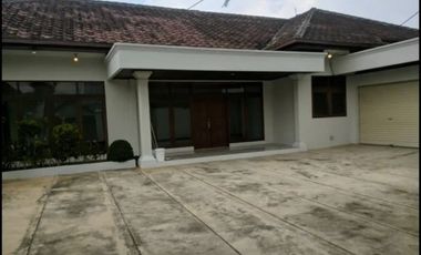 3 Rumah Dalam 1 Lahan Lokasi Strategis Lingkungan Aman & Bebas Banjir