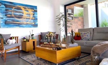 Casa en Venta en VALLE IMPERIAL con Campo de Golf, Zapopan, Jalisco.