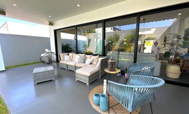 Casa en Venta en VALLE IMPERIAL con Campo de Golf, Zapopan, Jalisco.