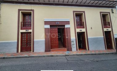 comercial (casa para comercio) en venta en centro historico. Cod V5022