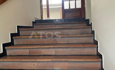 comercial (casa para comercio) en venta en centro historico. Cod V5022